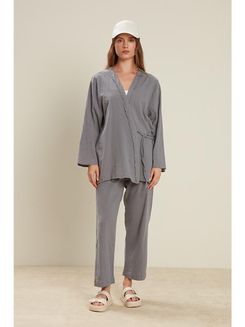 Pamuklu Krınkıl Pantolon Koyu Gri-1