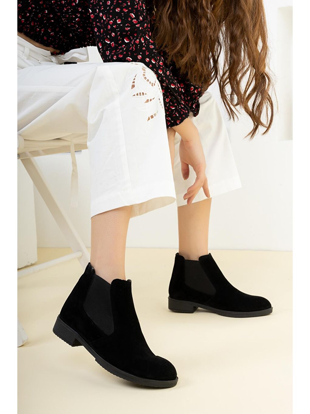 Siyah Angela Kadın Şık ve Rahat Chelsea Bot-5