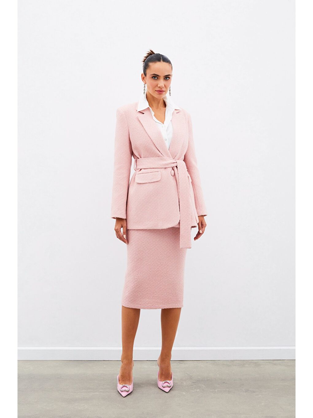 Pembe Kuşaklı Tüvit Ceket - Pudra-4
