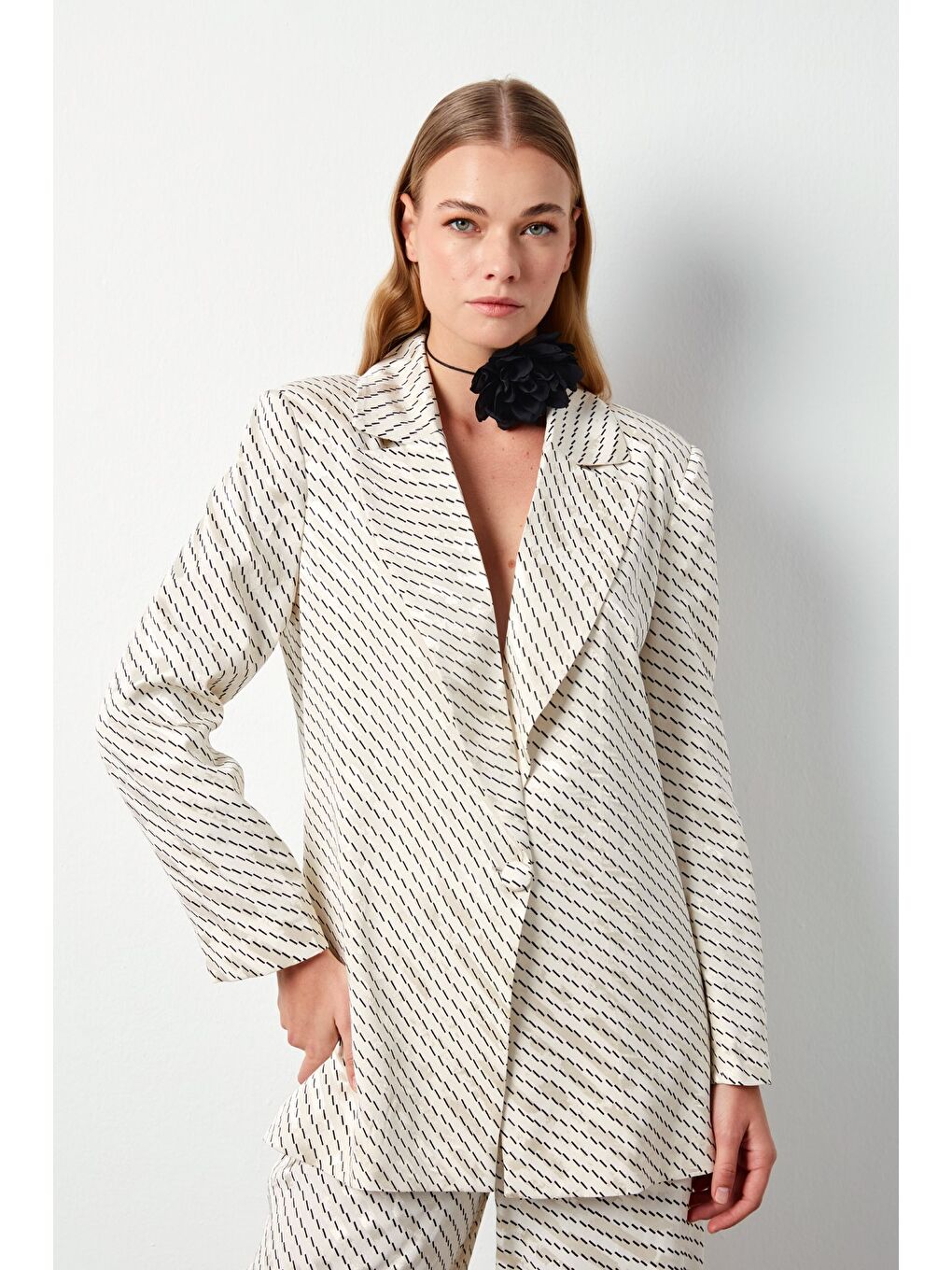 Çizgi Desenli Ceket - Bej-2