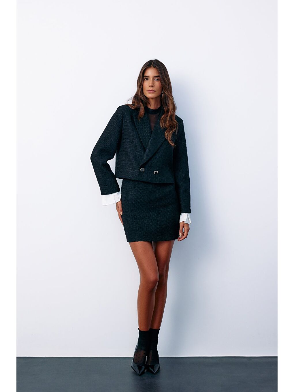 Manşet Detaylı Tüvit Ceket - Siyah-1