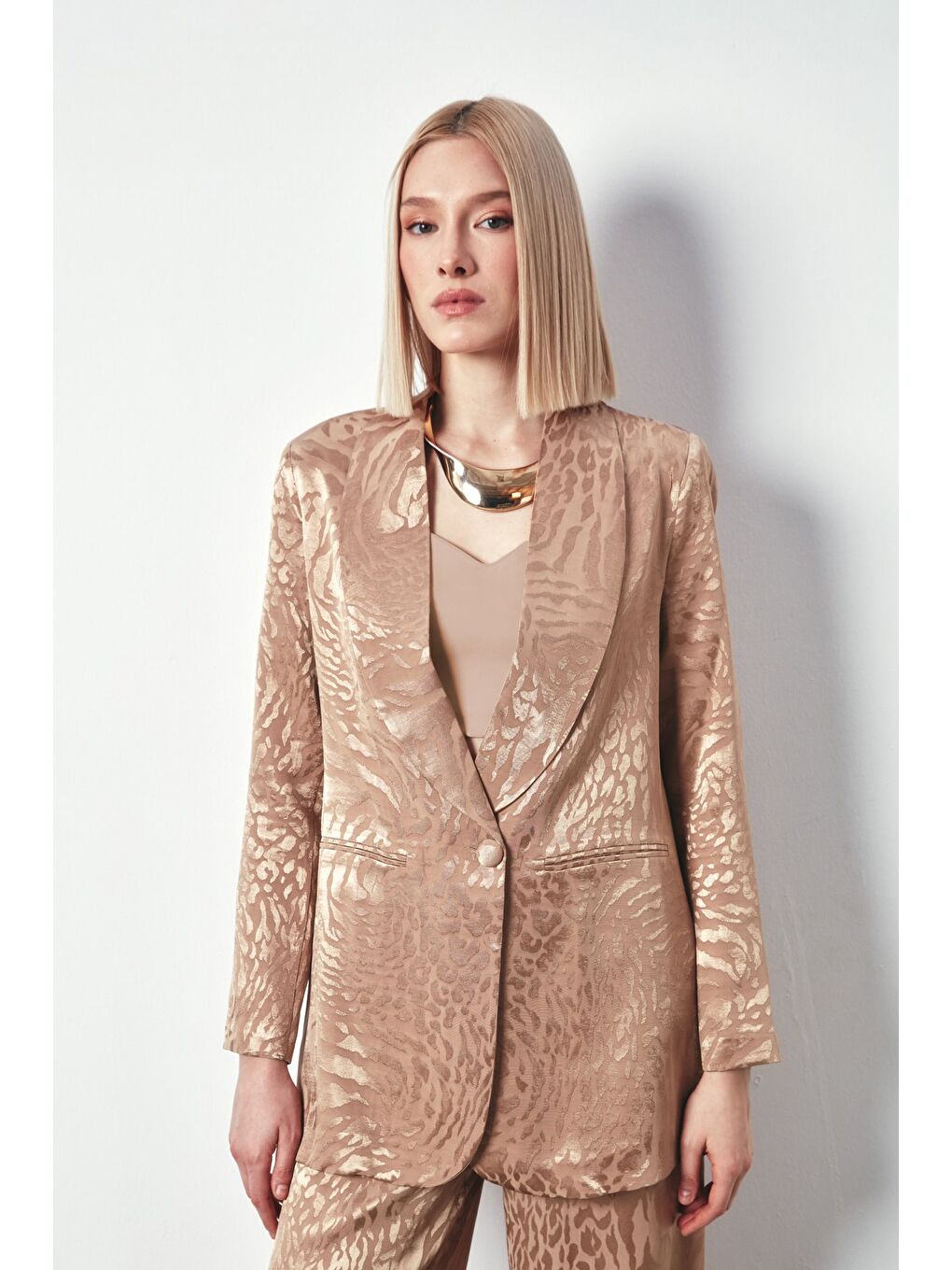 Bej Şal Yaka Desenli Ceket - Vizon