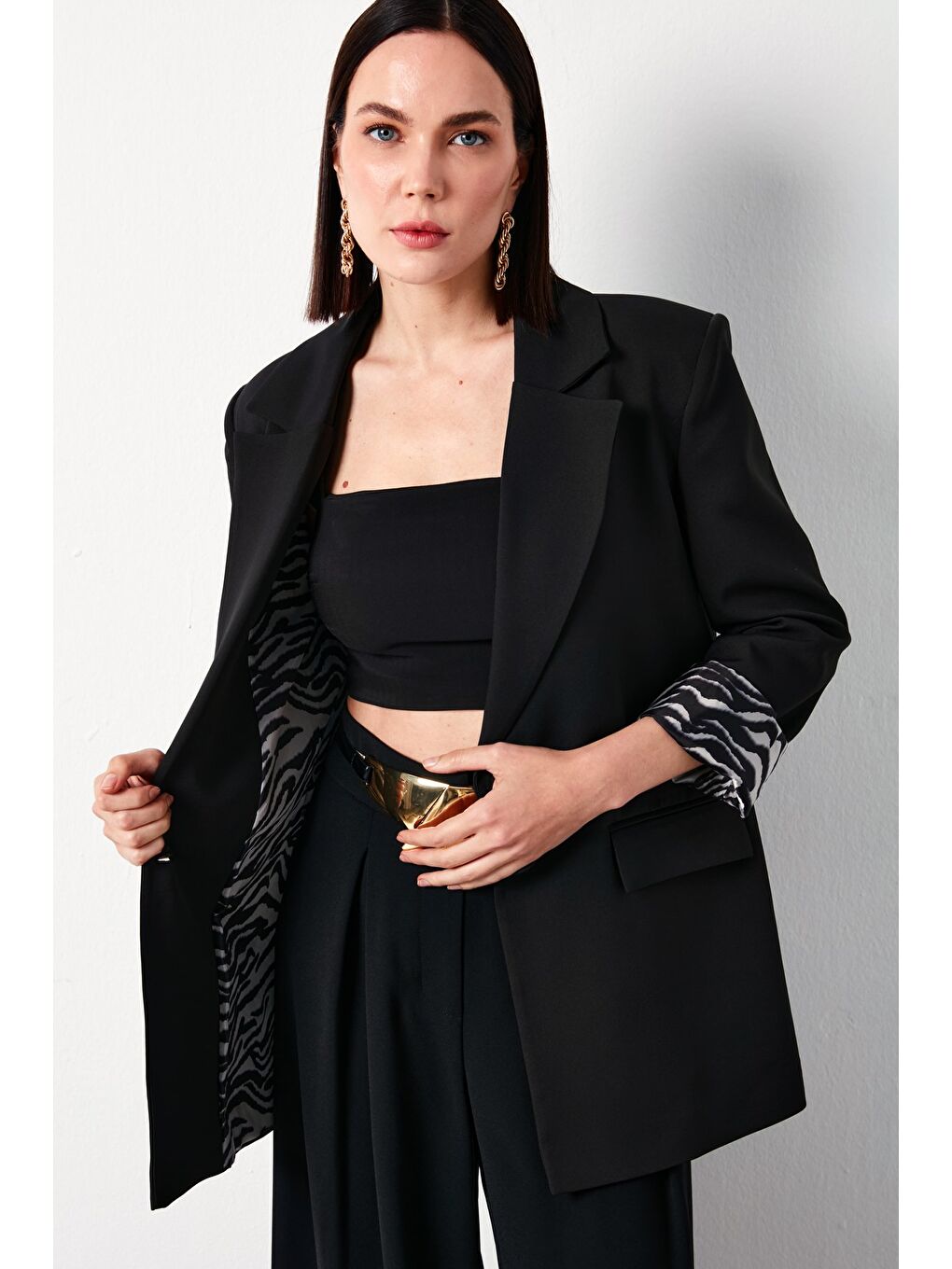 Zebra Astarlı Uzun Ceket - Siyah