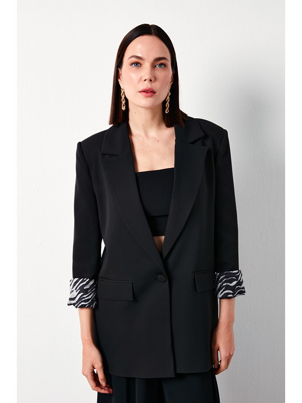 Zebra Astarlı Uzun Ceket - Siyah-1