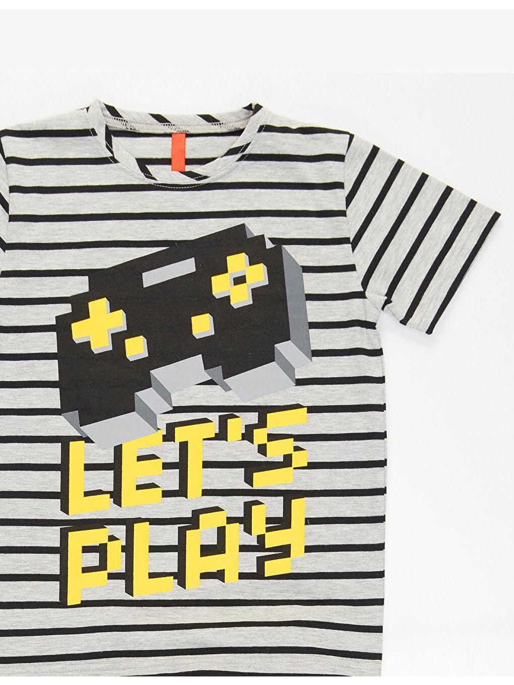 Karışık Lets Play Erkek Çocuk T-shirt Kapri Şort Takım-4