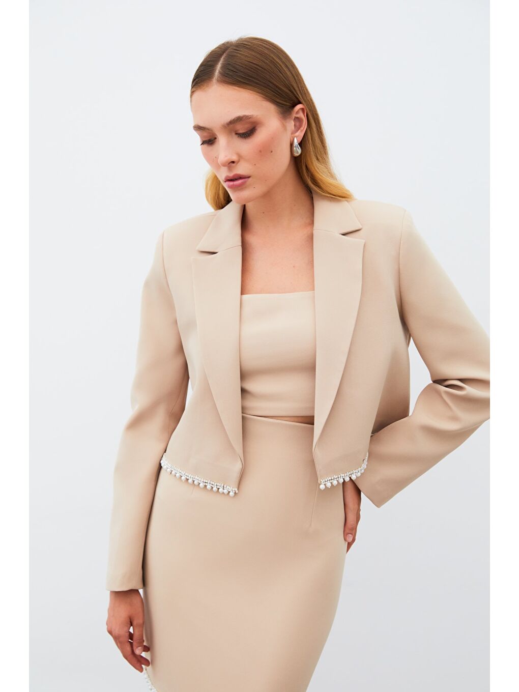 Aksesuarlı Kısa Ceket - Bej-2