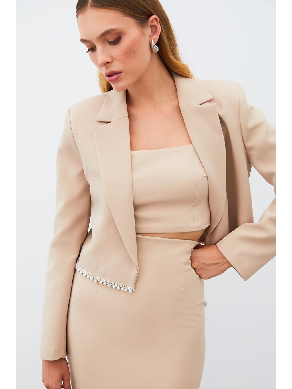 Aksesuarlı Kısa Ceket - Bej-5