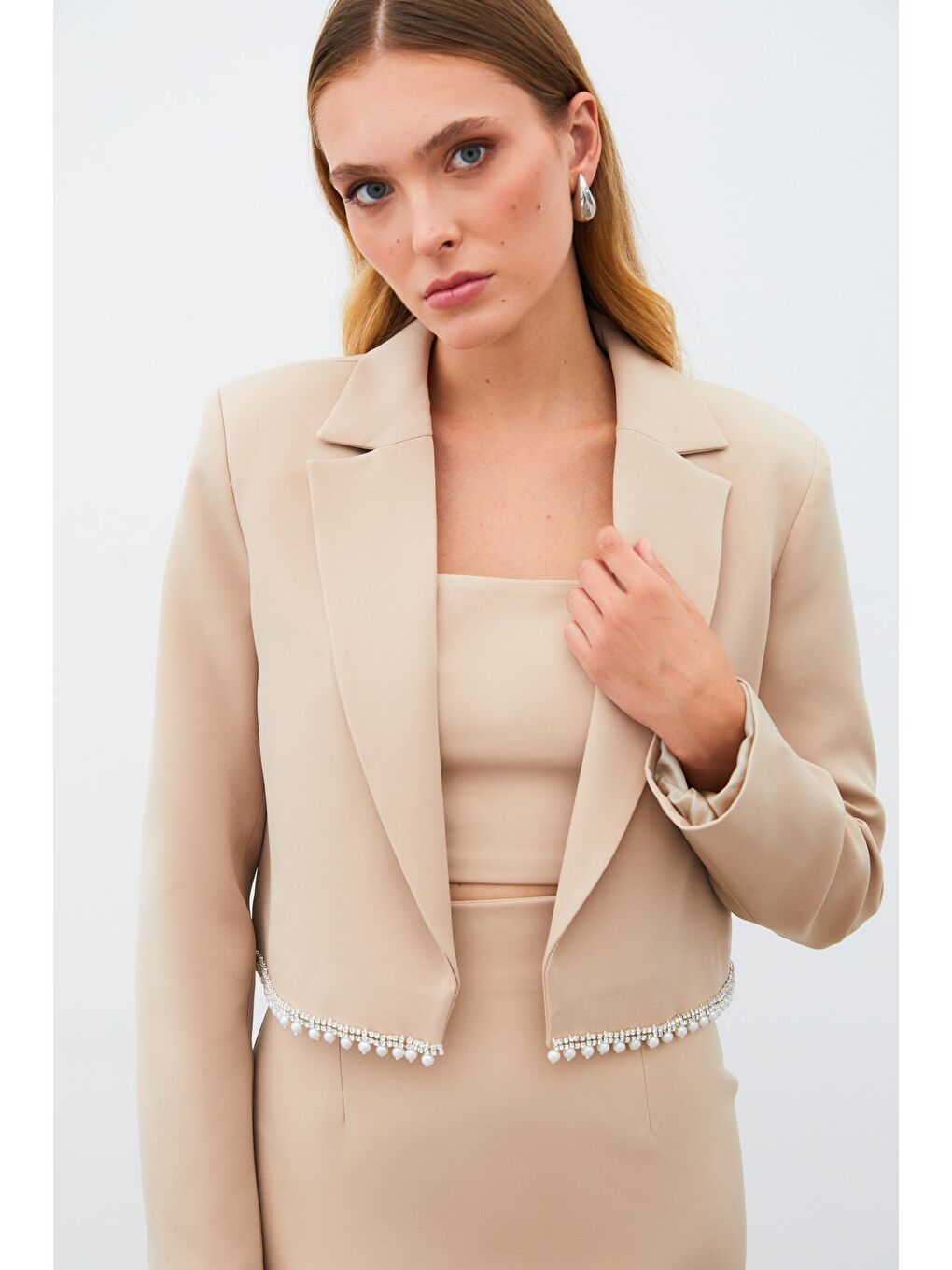 Aksesuarlı Kısa Ceket - Bej-6