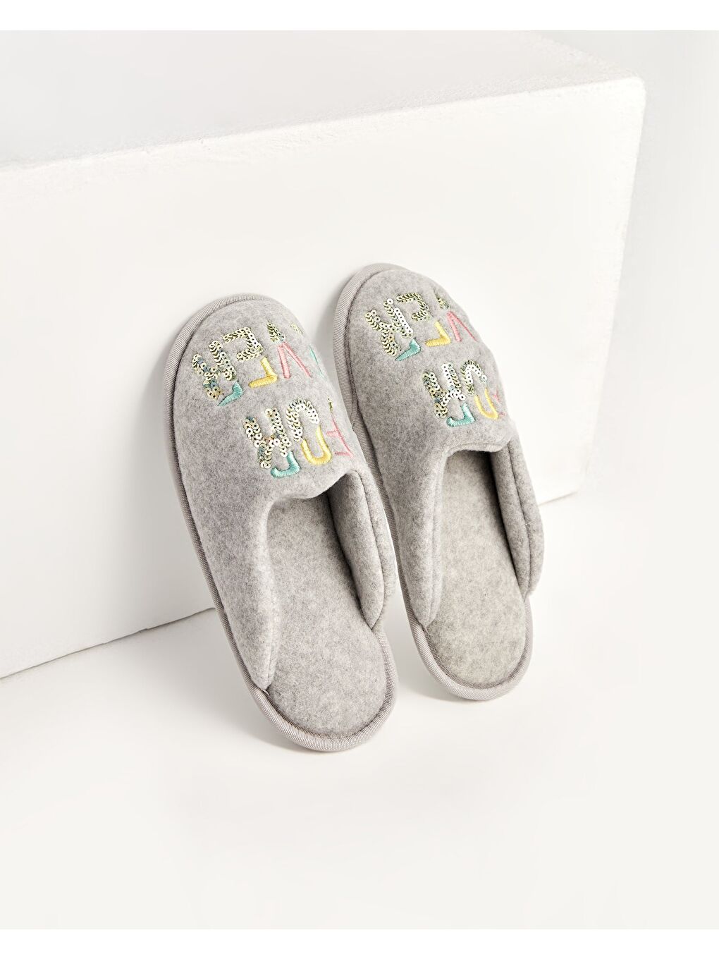 DESU - Forever Yazılı Gri Kadın Ev Terliği-2