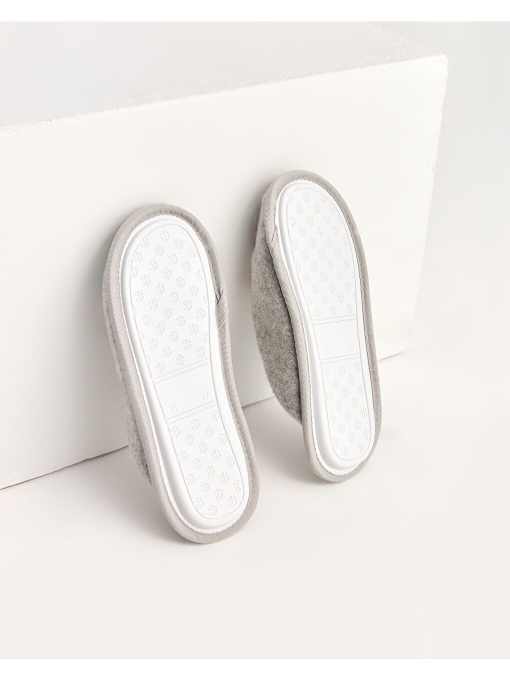 DESU - Forever Yazılı Gri Kadın Ev Terliği-3