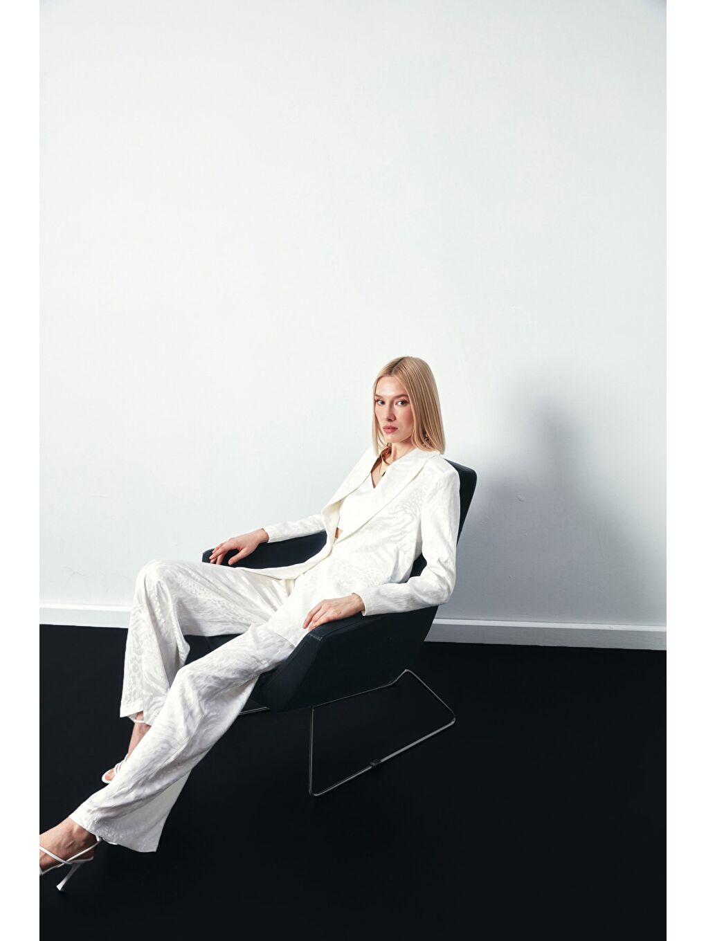 Şal Yaka Desenli Ceket - Ekru-3