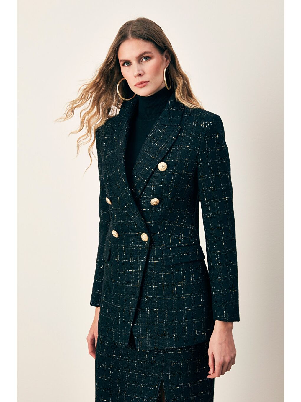 Simli Uzun Ceket - Siyah-3