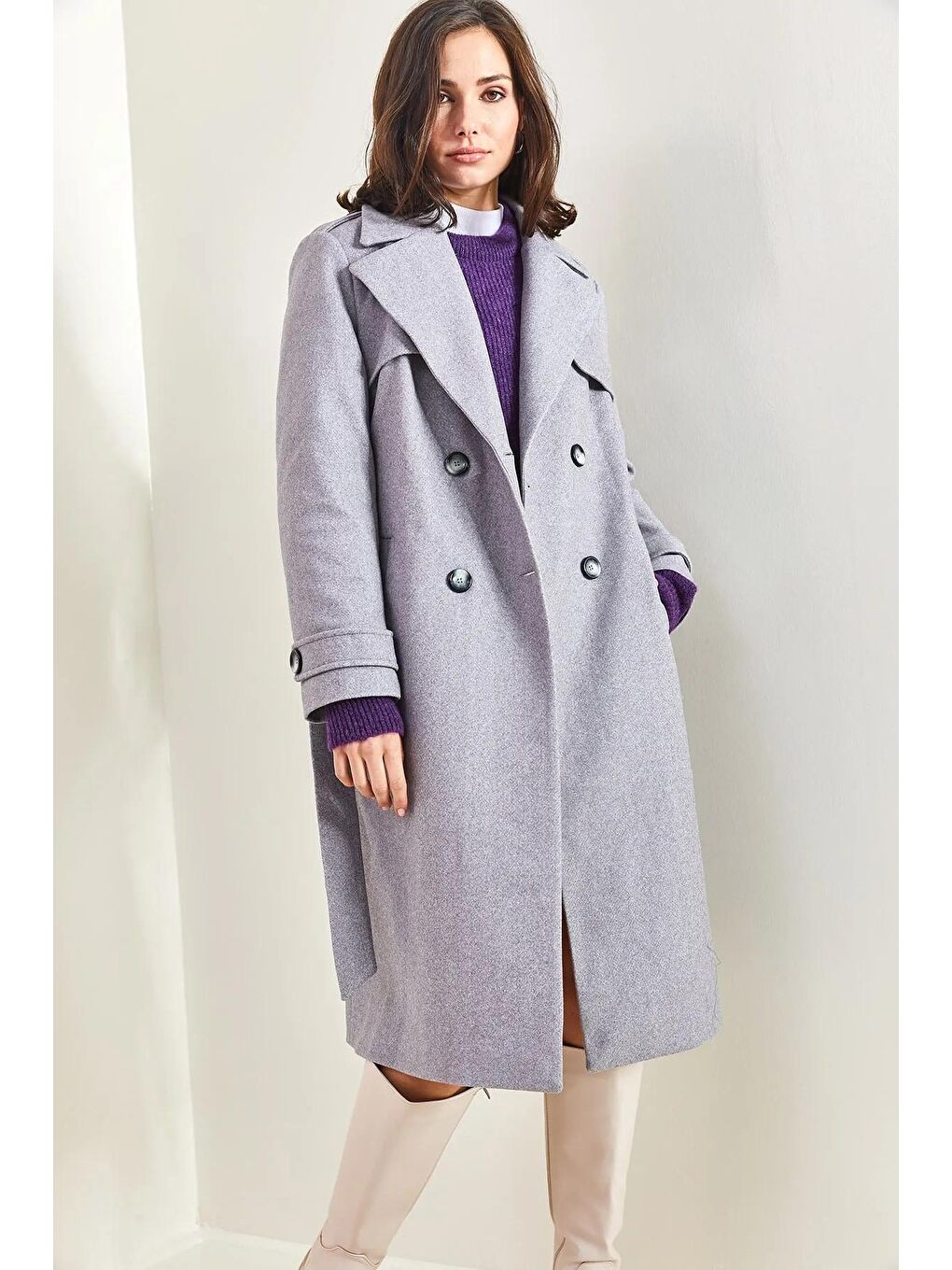 Gri Kadın Apoletli 4 Düğmeli Kuşaklı Kaban-4