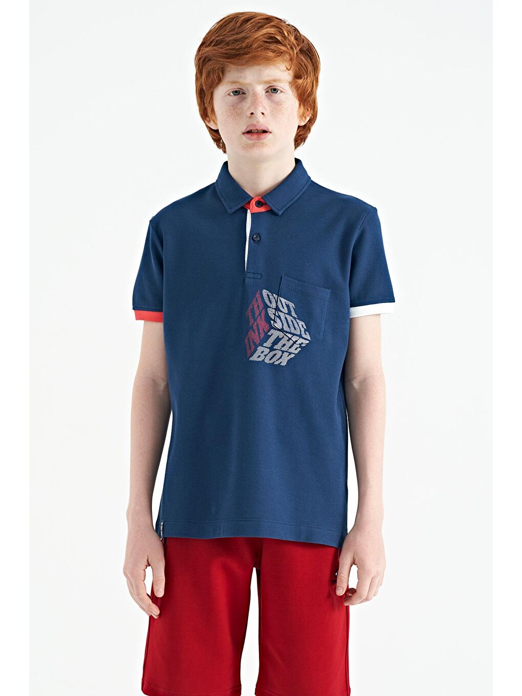 TOMMYLIFE İndigo Ön Cep Detaylı Baskılı Standart Kalıp Polo Yaka Erkek Çocuk T-Shirt - 11102