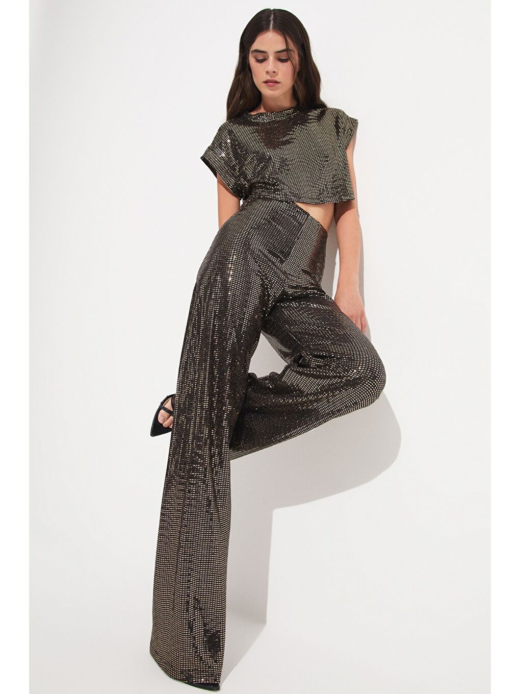 Siyah Parlak Kumaş Pantolon Bluz Takım-3