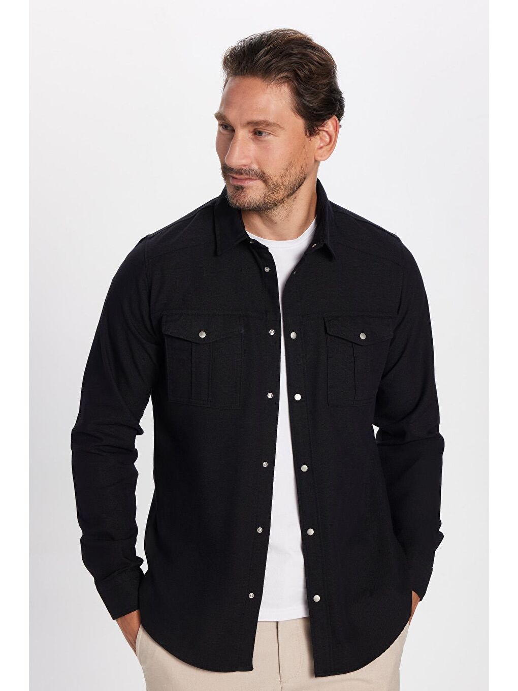 TUDORS Slim Fit Uzun Kollu Spor Yaka Yıkamalı Çift Cepli Armürlü Denim Jean Siyah Erkek Gömlek - 1