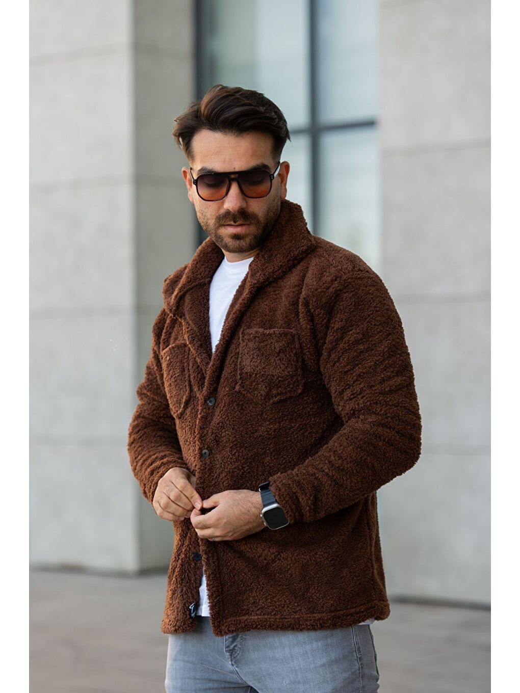 Kahverengi Gömlek Yaka Göğüs Cep Detaylı Düğmeli Erkek Polar Mont Mont-1