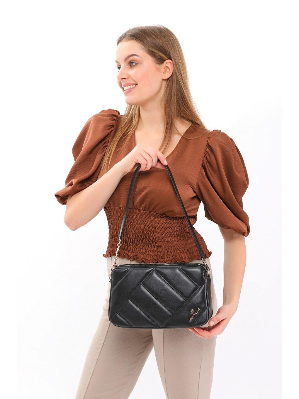 Siyah Kadın Çapraz Göğüs Ve Omuz Çanta-2