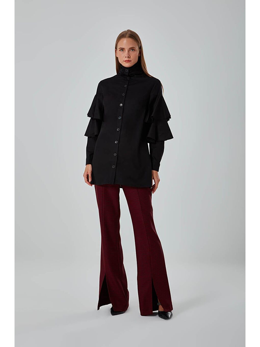 Fırfır Detaylı Siyah Gömlek-2