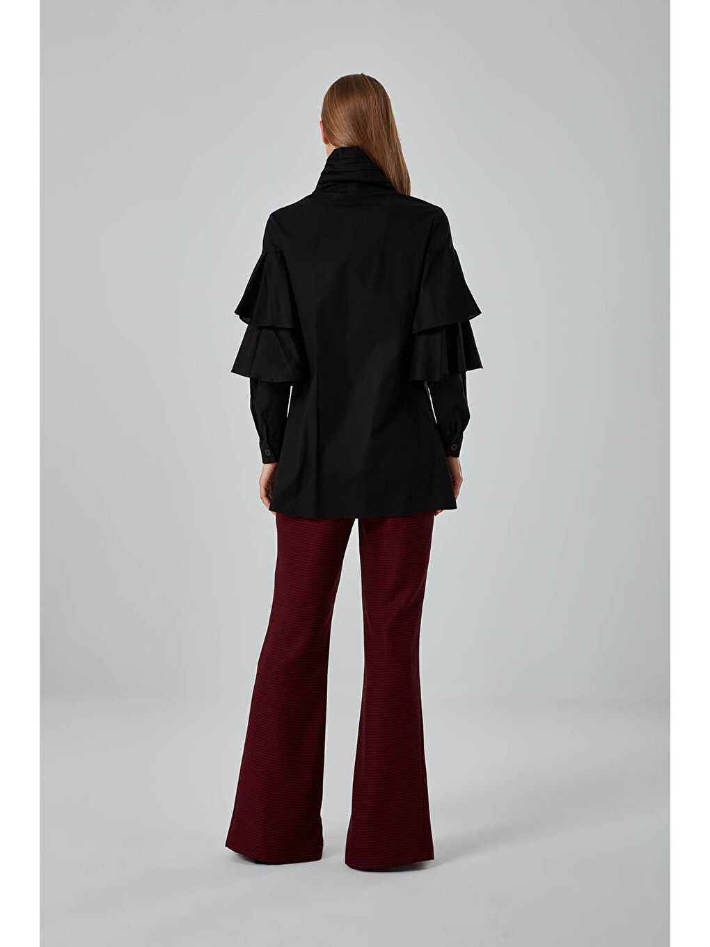 Fırfır Detaylı Siyah Gömlek-3