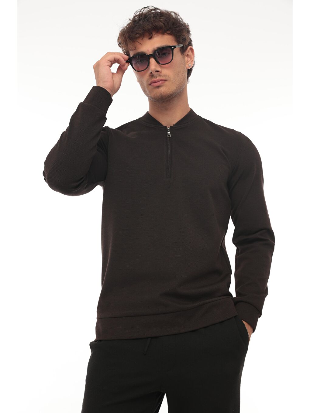 Miron Koyu Kahverengi Yarım Fermuarlı Kolej Yaka Sweatshirt Regular Fit-Koyu Kahverengi