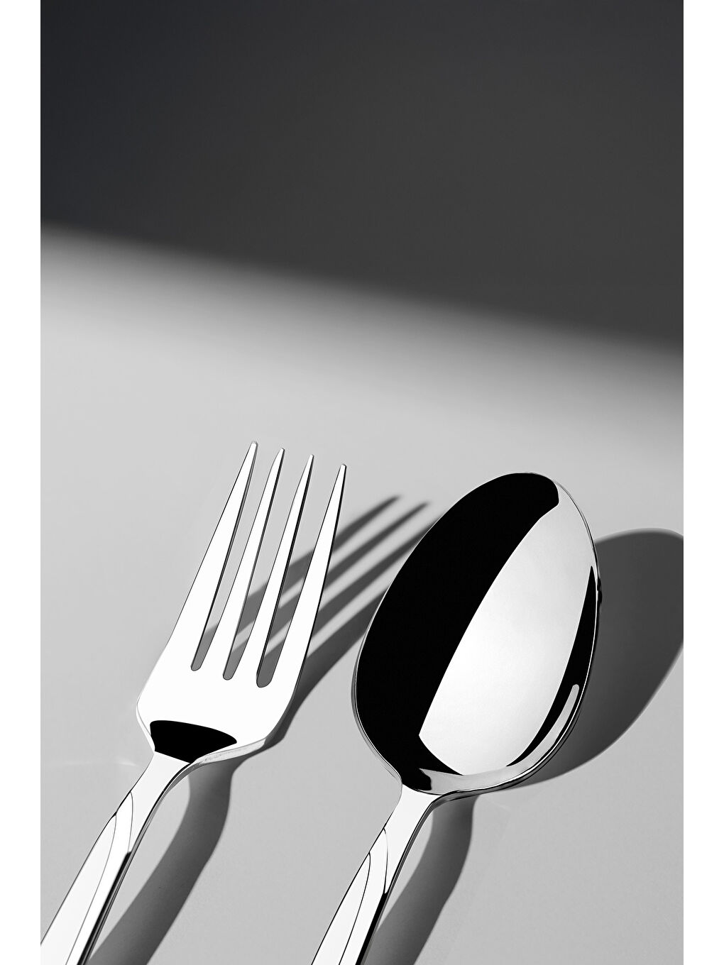 Gri Fiesta Sade 6 Kişilik 30 Parça Kutulu Çatal Kaşık Takımı-1