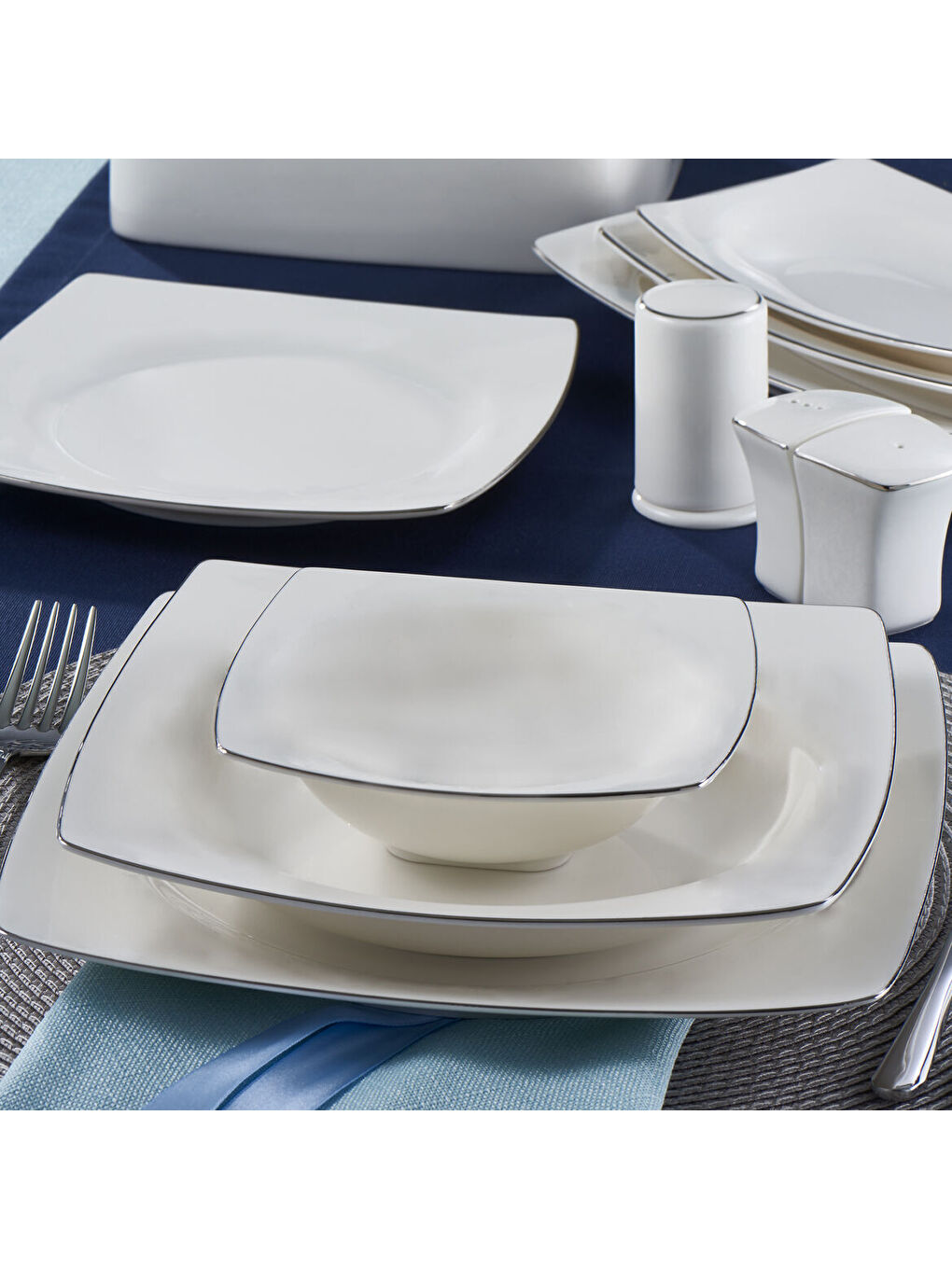 Ekru Caroline 62 Parça 12 Kişilik Kare Yemek Takımı Gümüş Yaldız 220-2