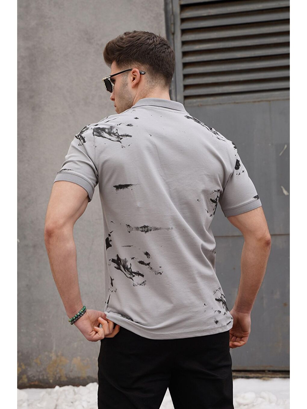 Polo Yaka Desenli Boyalı Gri Erkek Tişört-1