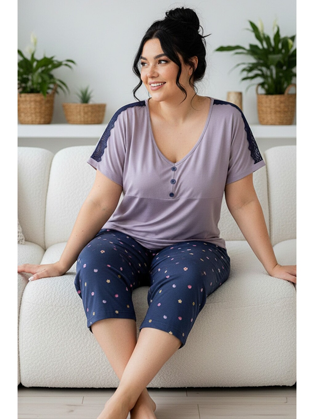 Lila Desenli Pamuklu Büyük Beden Battal Boy Örme Kapri Pijama Takım