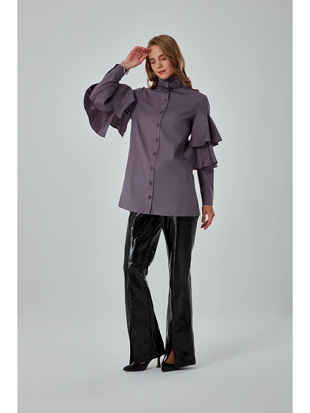 Fırfır Detaylı Gri Gömlek-2