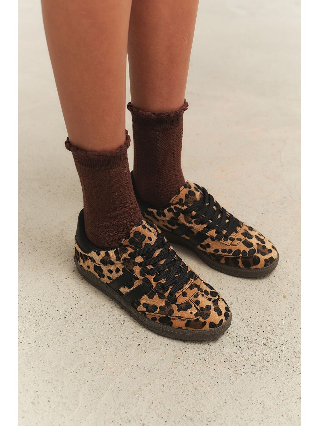 Sarı LEOPARD Kadın Ortopedik Günlük Bağcıklı Yürüyüş Leopar Desenli Sneaker Spor Ayakkabı