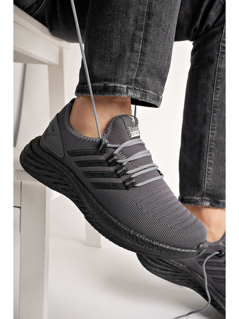 Gri Montag Garantili Günlük Ortopedik Kaymaz Taban Bağcıklı Çizgili Erkek Sneaker Spor Ayakkabı-1