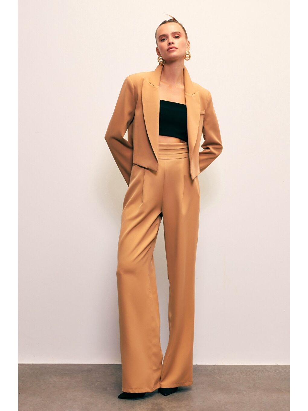 Kahverengi Şal Yaka Kısa Ceket - Camel-3