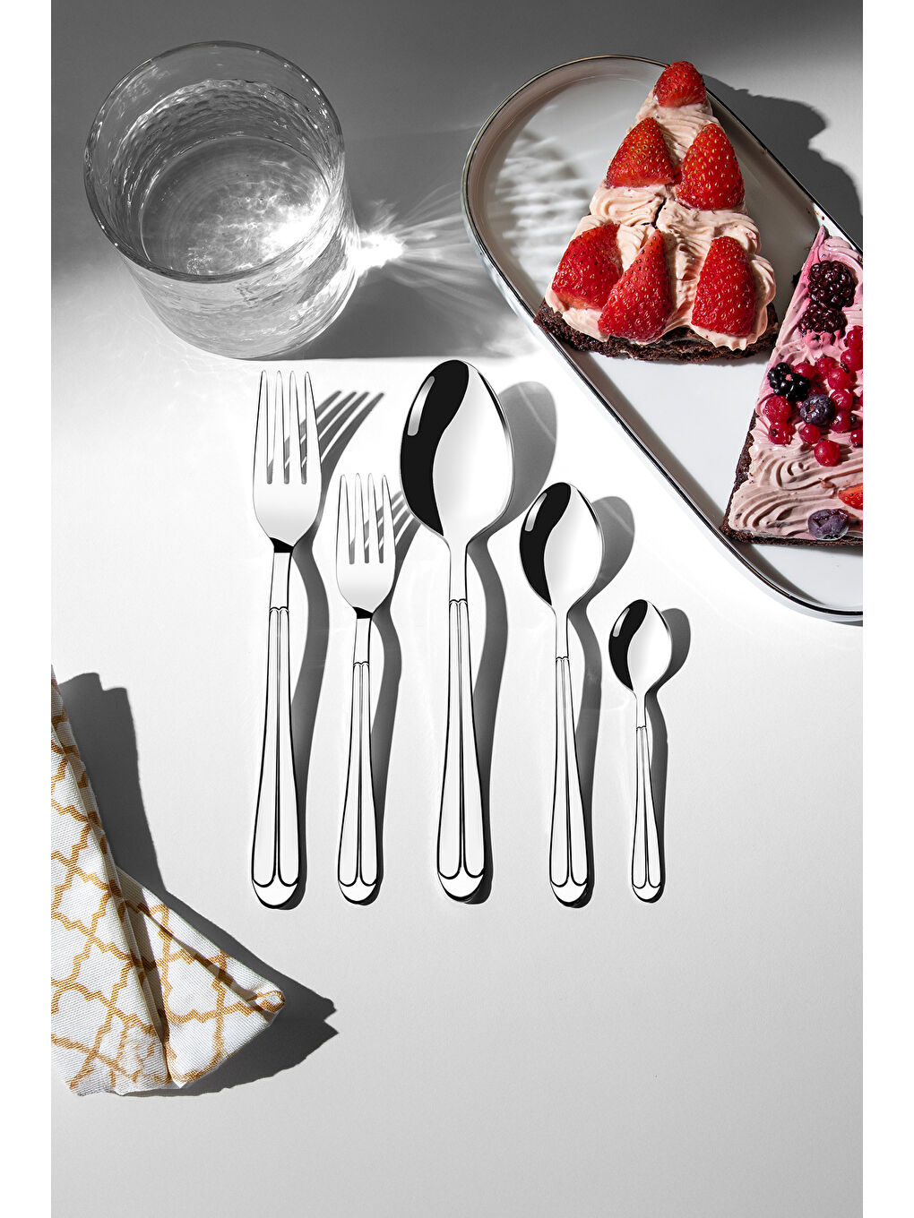 Gri Saray Sade 12 Kişilik 60 Parça Kutulu Çatal Kaşık Takımı