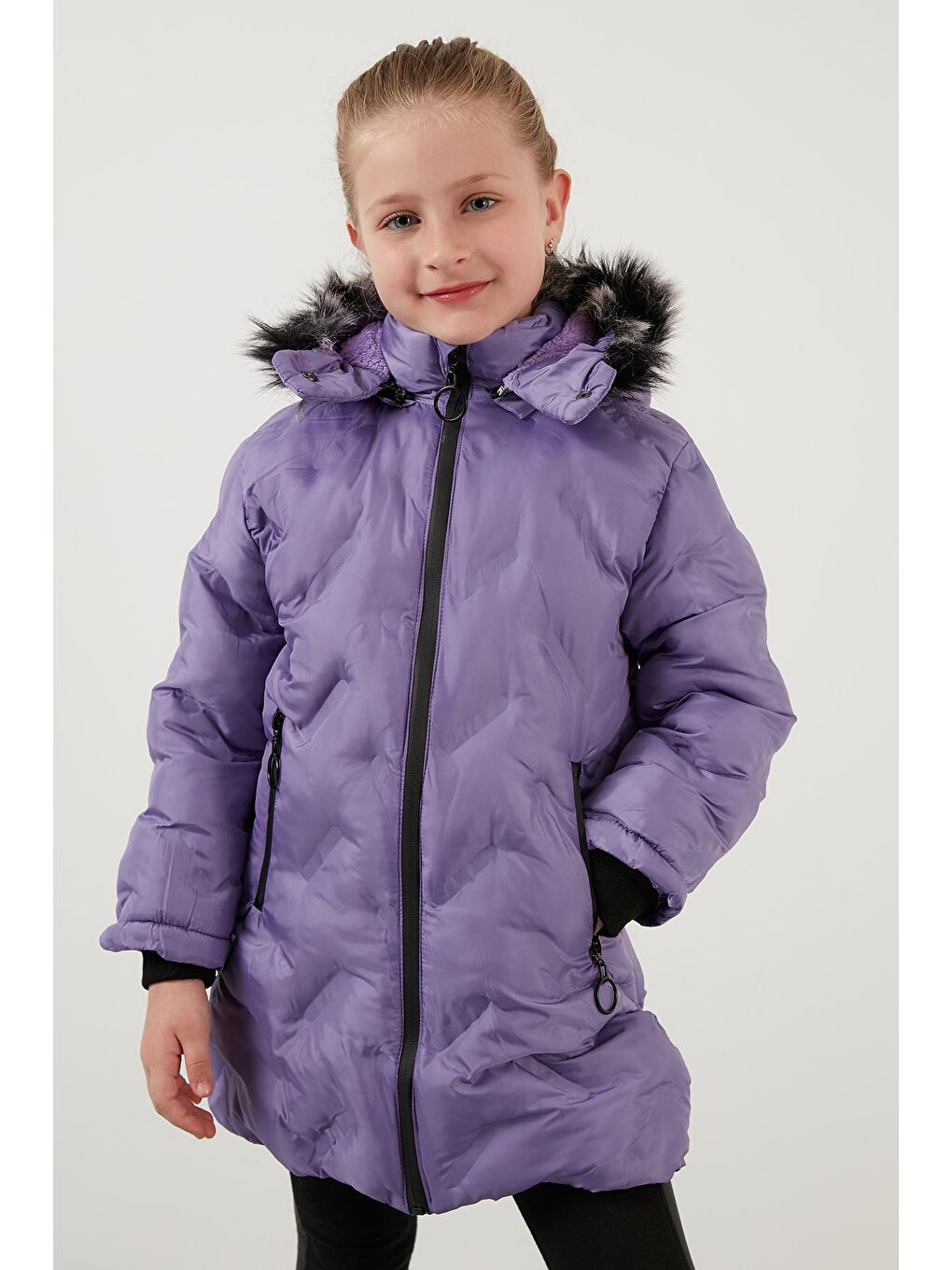 Lila İçi Peluş Astarlı Çıkarılabilir Kapüşonlu Cepli Kışlık Mont 5760004-2