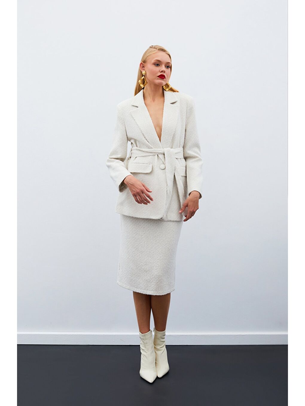 Bej Kuşaklı Tüvit Ceket - Taş-1