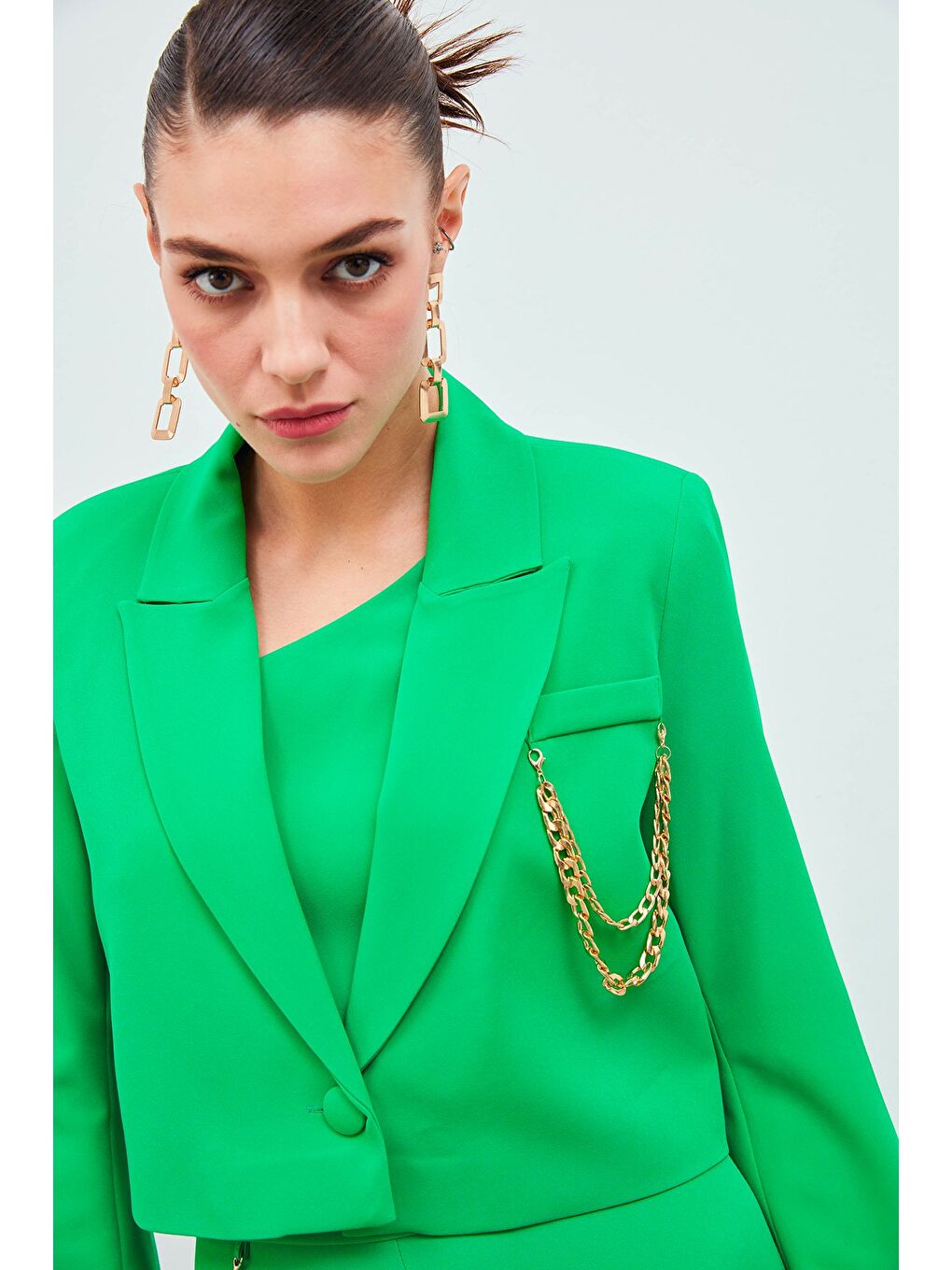 Geniş Kol Detaylı Aksesuarlı Ceket - Yeşil-1