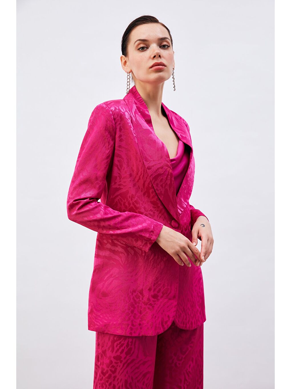 Desenli Saten Ceket - Fuşya-3