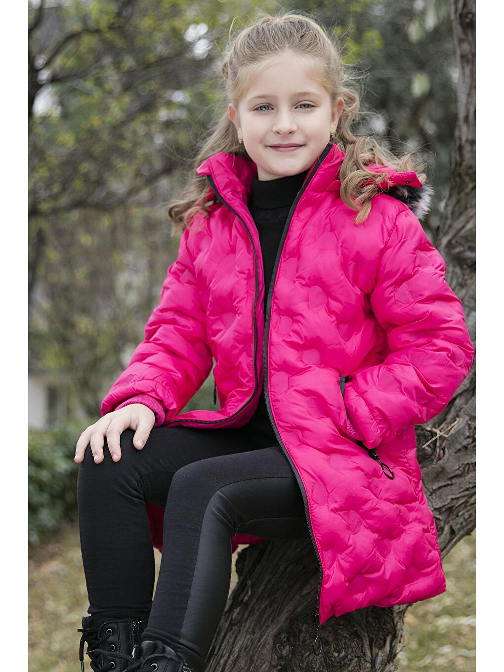 Fuşya Yakası Suni Kürklü Çıkarılabilir Kapüşonlu Pelüş Astarlı Kışlık Uzun Kız Çocuk 5760003-1