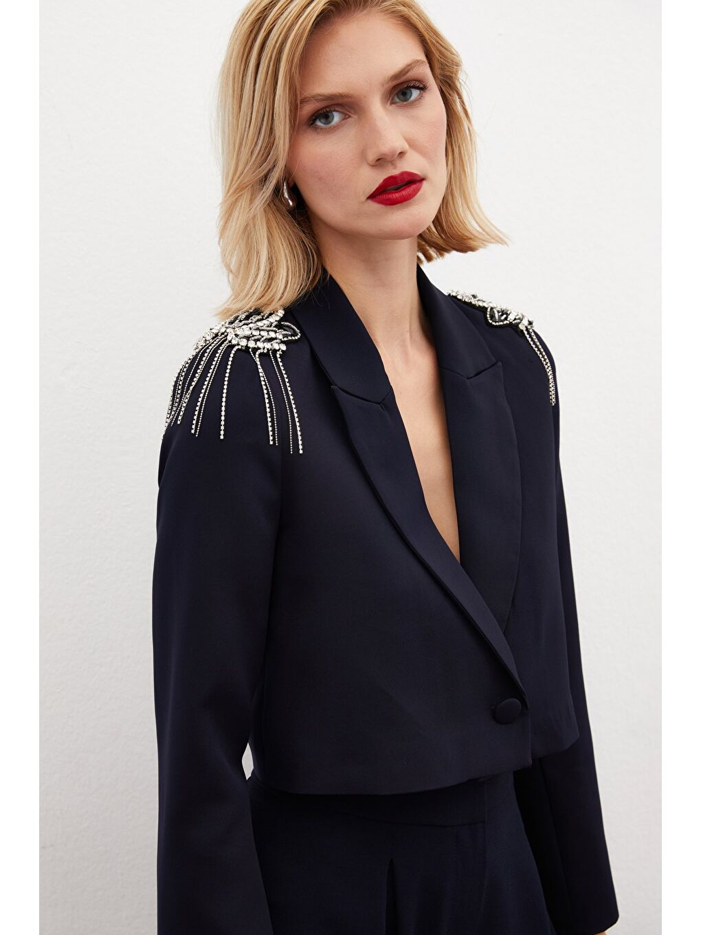 Omuz Aksesuarlı Kısa Ceket - Lacivert-4