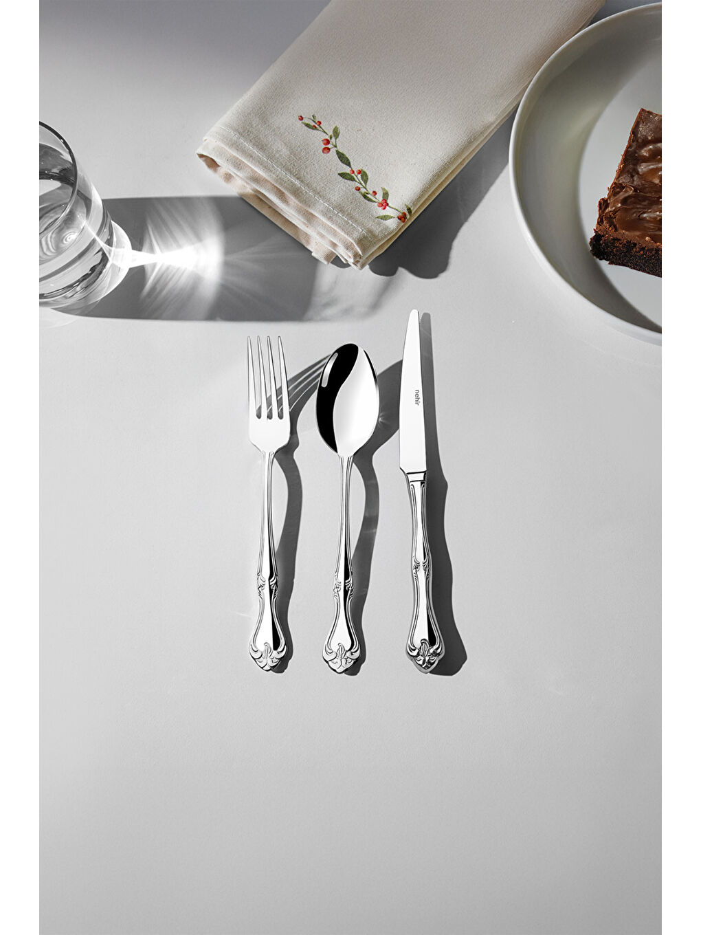 Gri Lalezar Sade 6 Kişilik 18 Parça Kutulu Tatlı Çatal Kaşık Bıçak Takımı