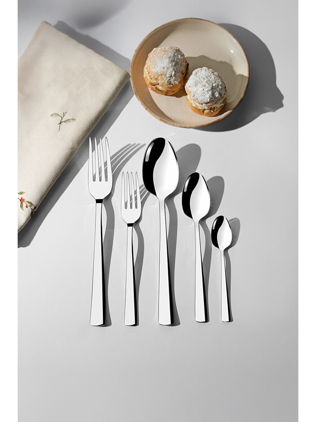 Gri Deniz Sade 6 Kişilik 30 Parça Kutulu Çatal Kaşık Takımı