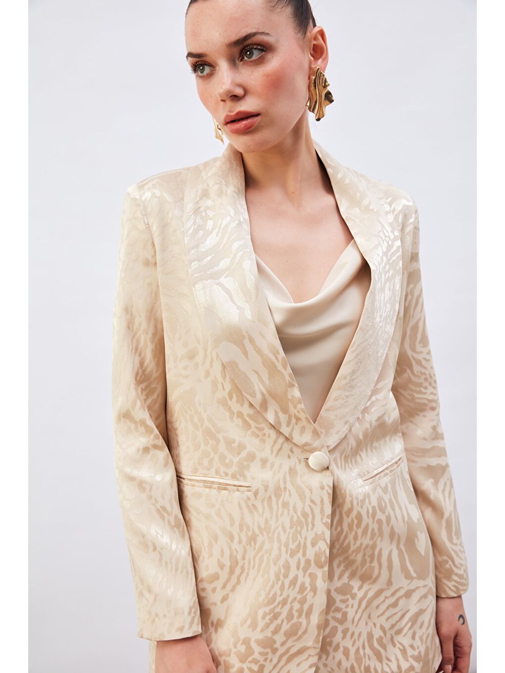 Desenli Saten Ceket - Bej-2