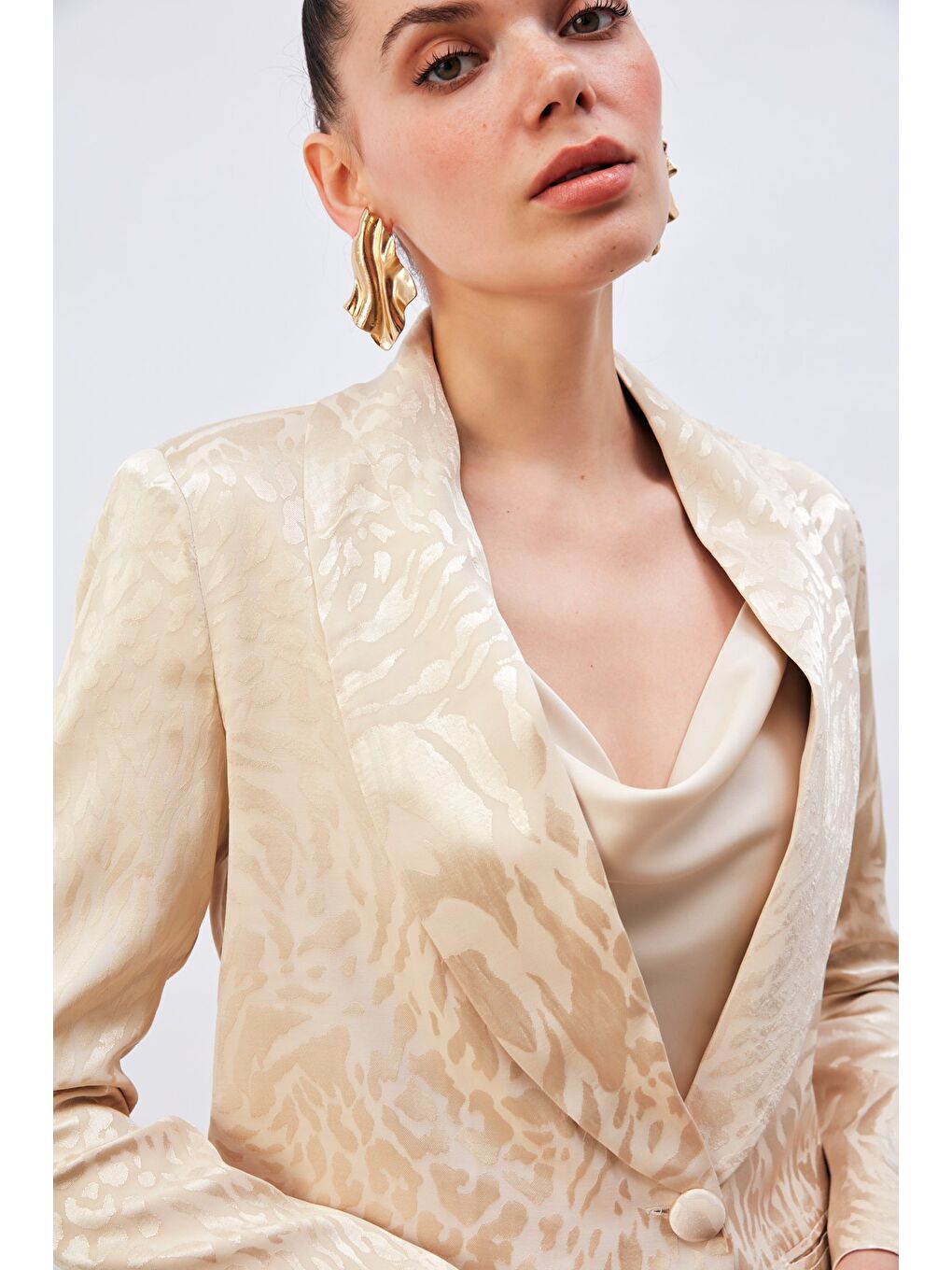 Desenli Saten Ceket - Bej-5