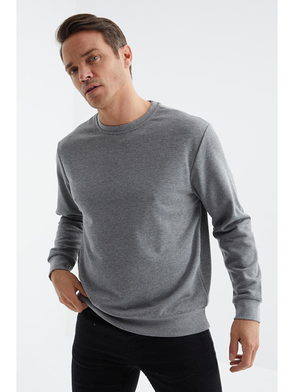 TOMMYLIFE Gri Melanj Basic Bisiklet Yaka Rahat Form Erkek Sweatshirt - 88053 - 4