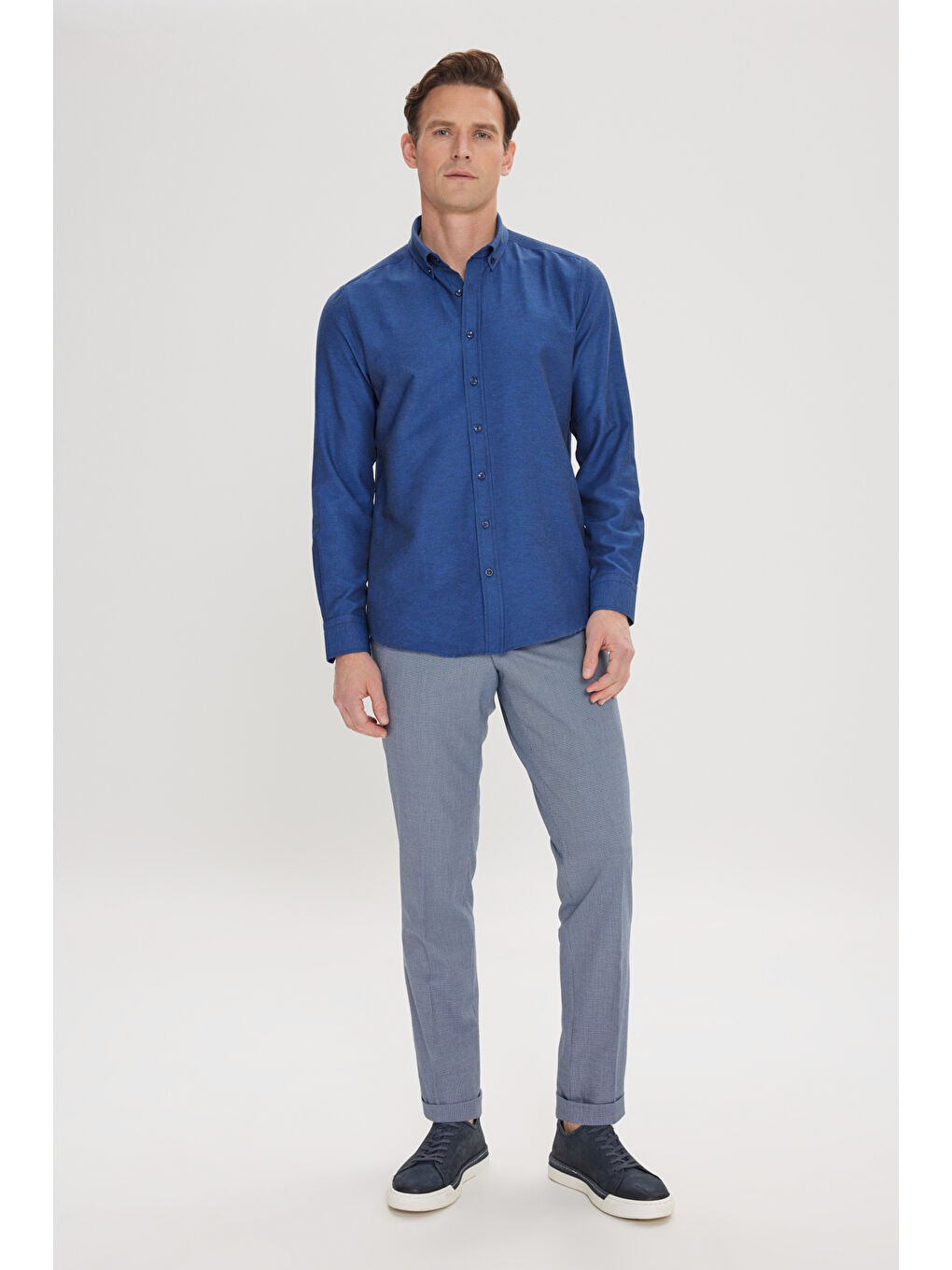 Erkek Koyu Lacivert Tailored Slim Fit Dar Kesim Düğmeli Yaka Oxford Gömlek-2