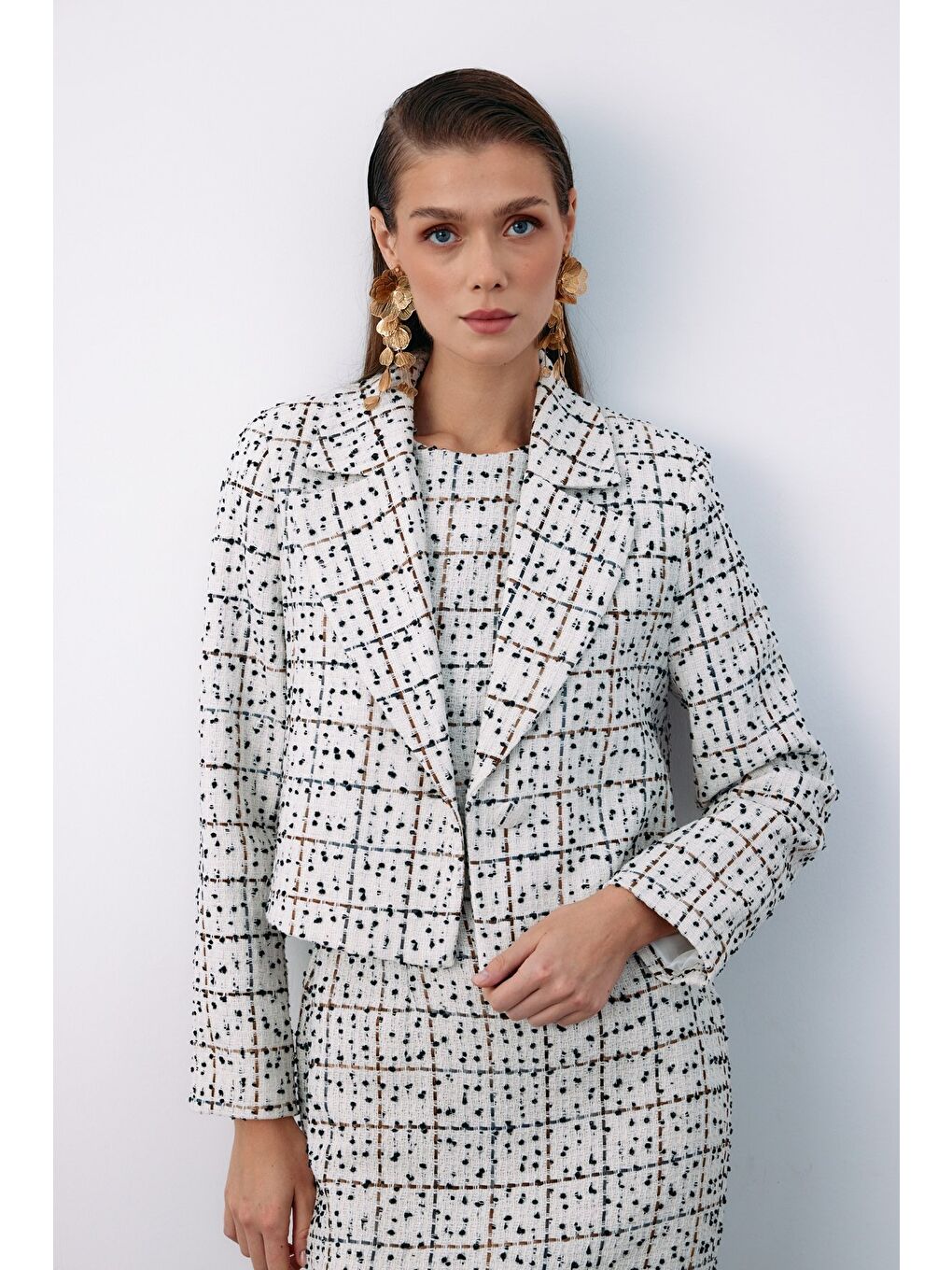 Bej Düğmeli Tüvit Kısa Ceket - Taş-1