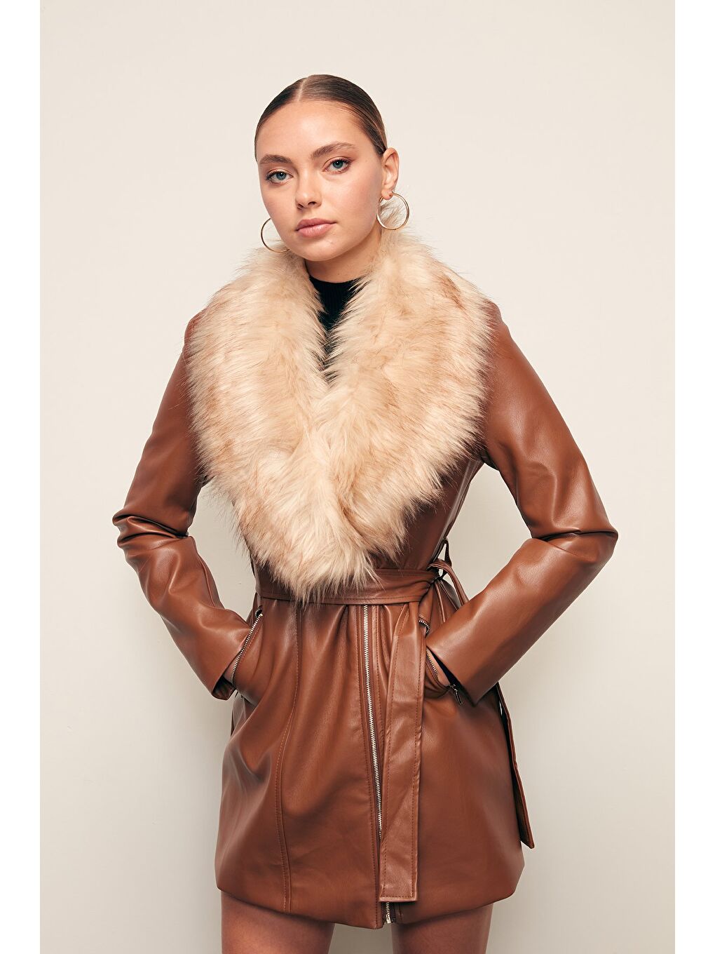 Kahverengi Kürk Detaylı Deri Ceket - Kahve-5