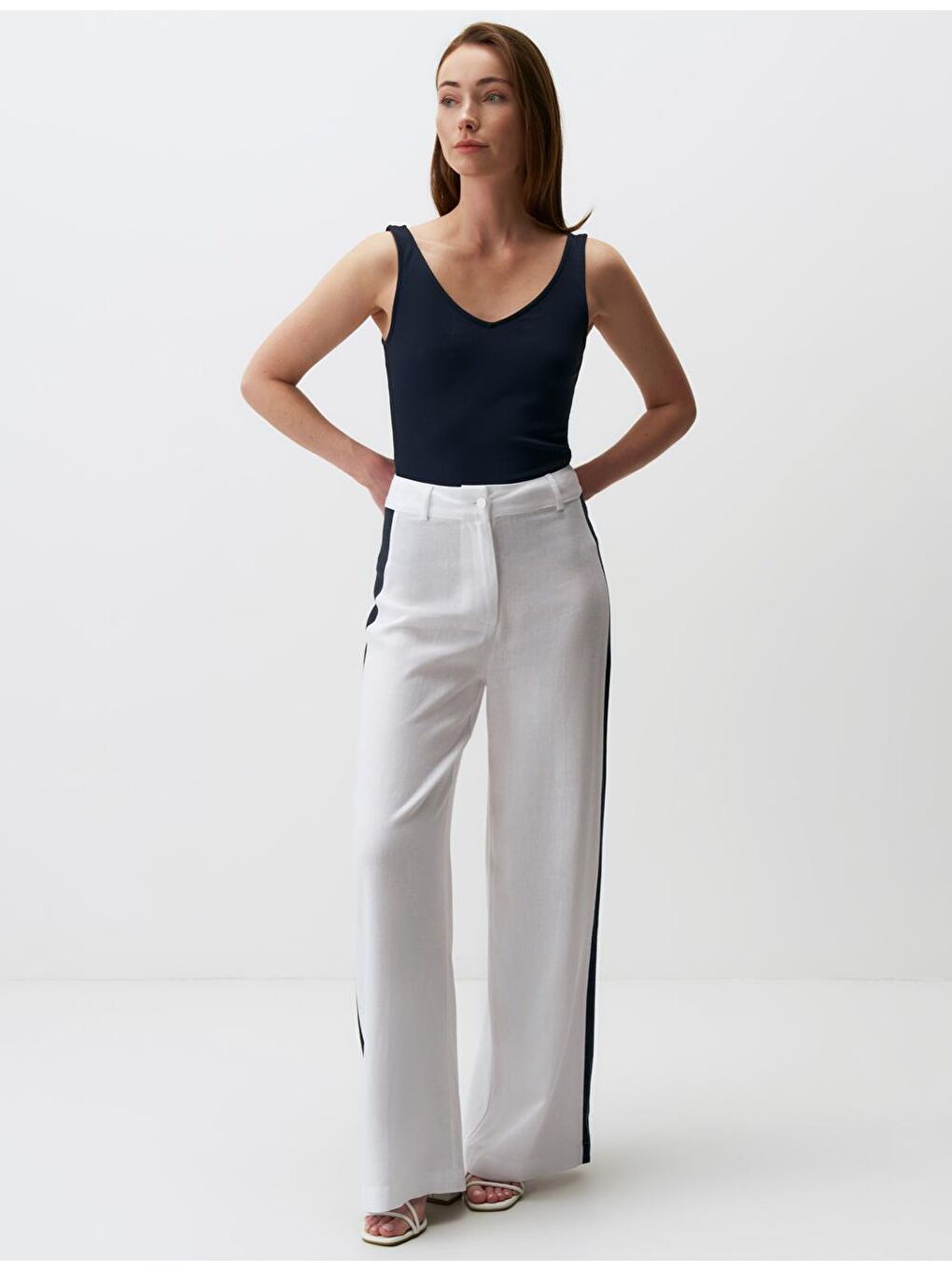 Beyaz Yüksek Bel Bol Paça Keten Pantolon-1