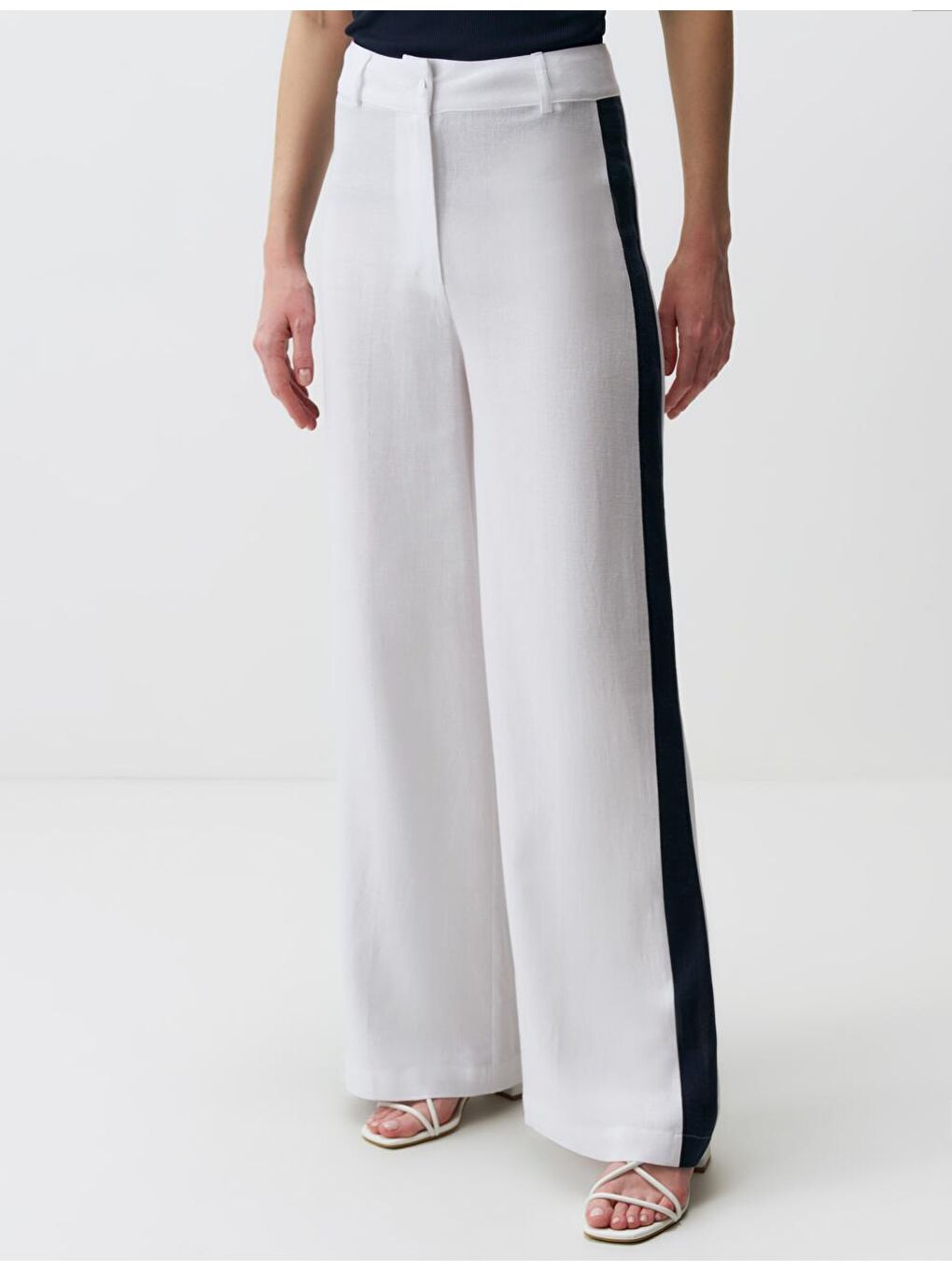 Beyaz Yüksek Bel Bol Paça Keten Pantolon-3